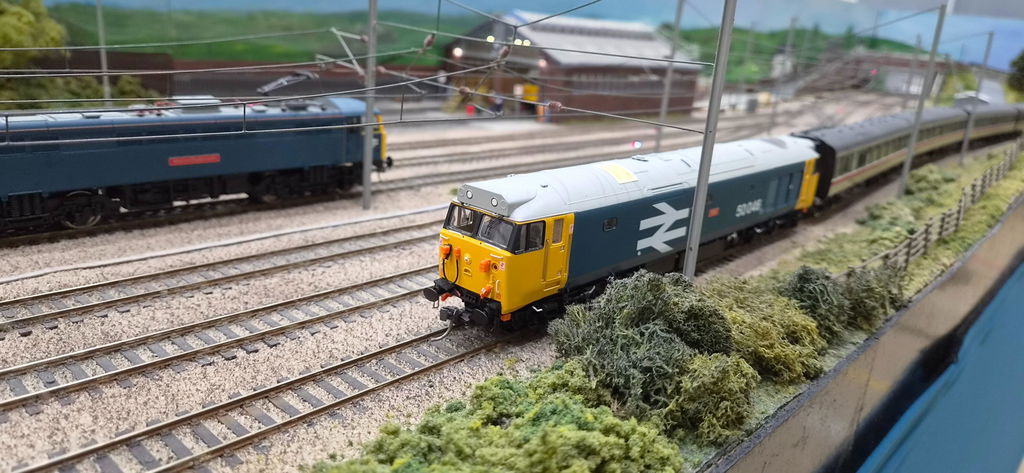 Class 50 - Large Logo w/grey roof - 50046 'Ajax' - DCC Sound