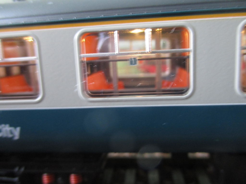 BR Mk.2c (large toilet window) TSO M5532 Blue/Grey w/InterCity