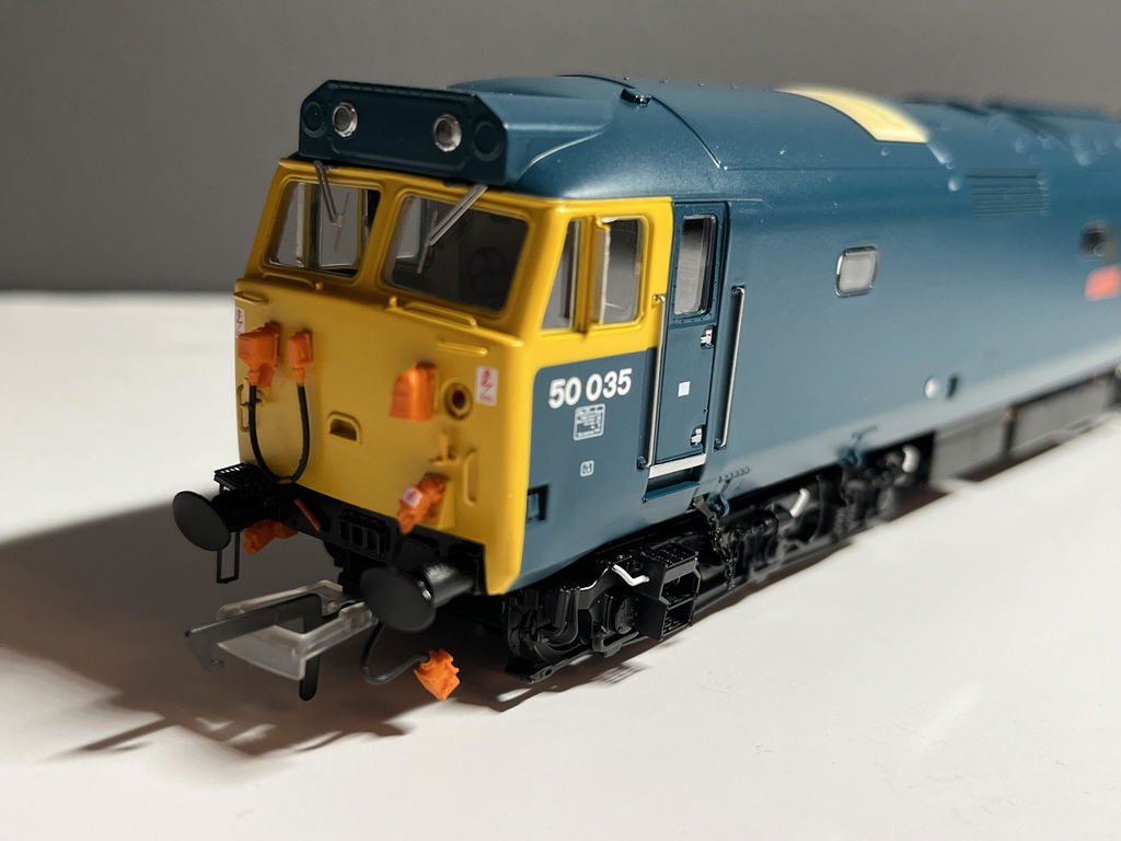 Class 50 - BR Blue Pre-refurbishment - 50035 'Ark Royal'
