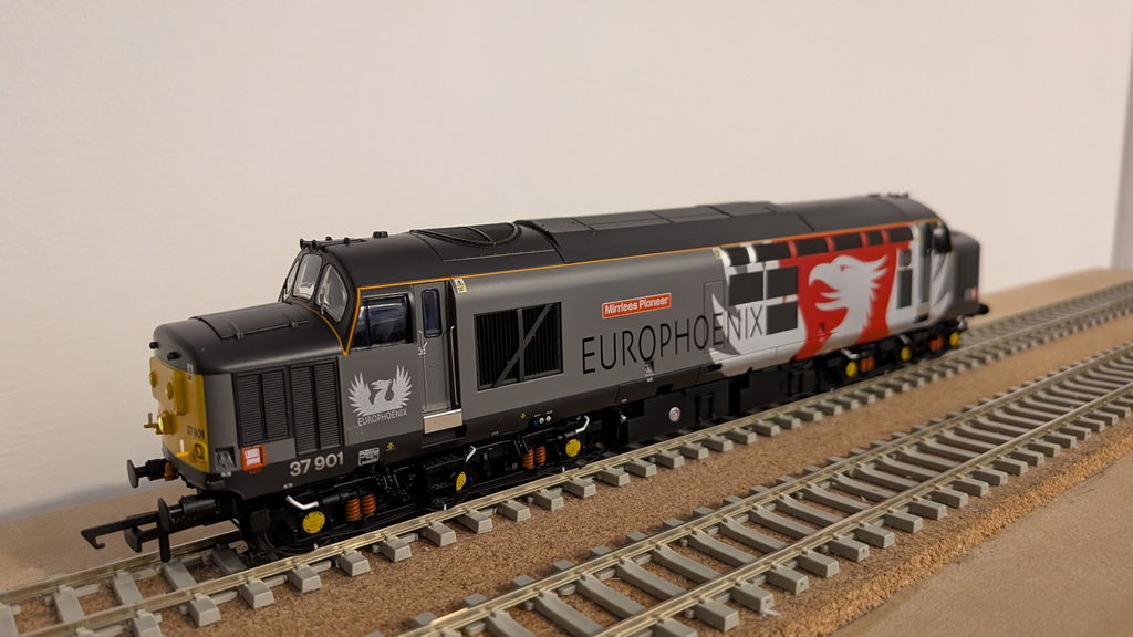 Class 37 - Europhoenix - 37901 - DCC Sound Fitted - Exclusive
