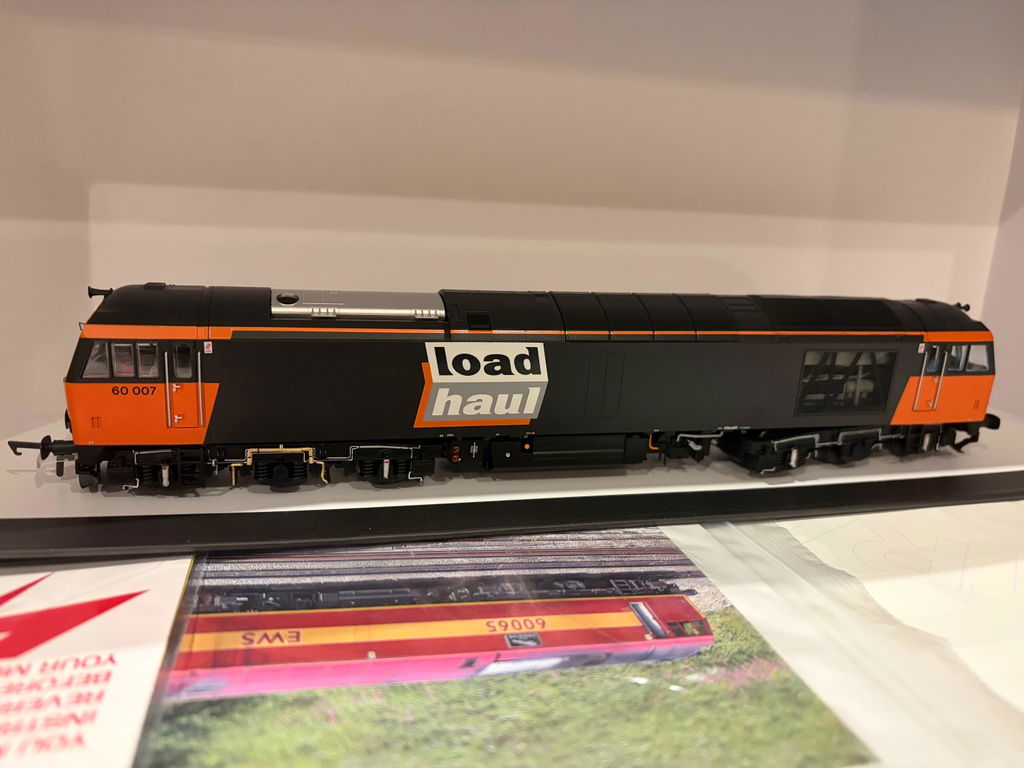 Class 60 - Loadhaul Black - 60007 - DCC Sound Fitted