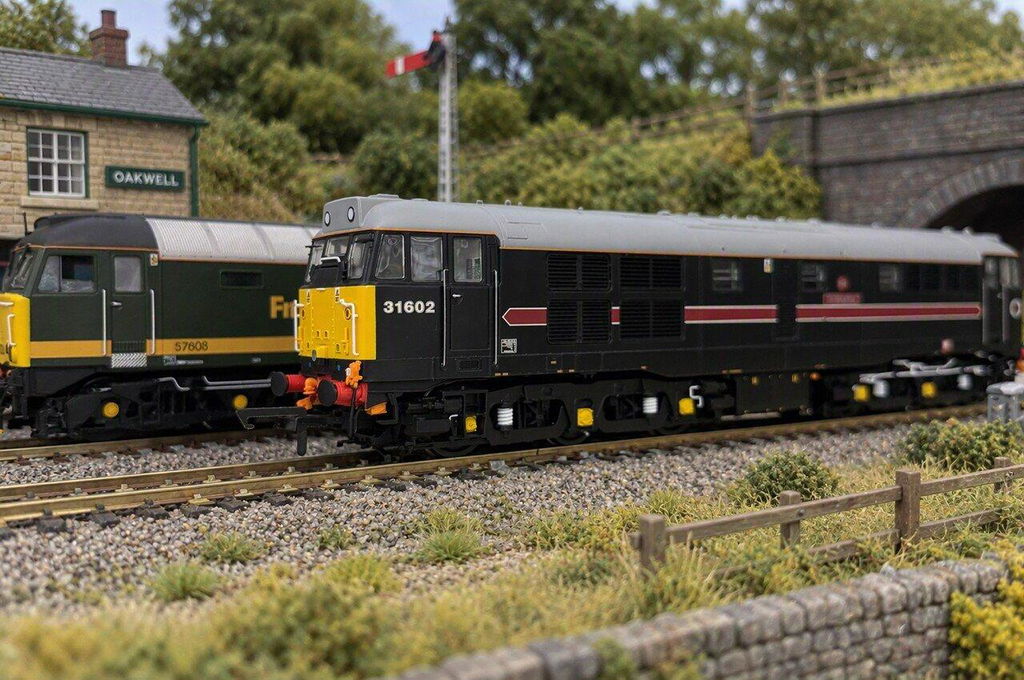 Class 31 - 31602 Chimaera Fragonset