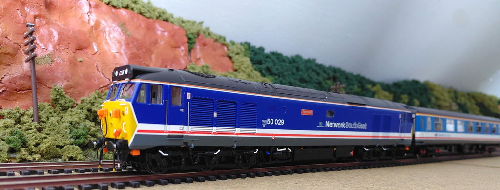 Class 50 - Revised NSE (dark blue w/WofE branding) - 50029 'Renown' - DCC Sound