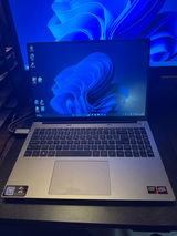Robbiewest review photo