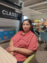 Reena Mathur review photo