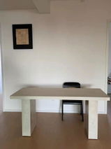 L. review photo