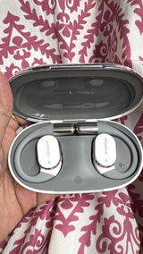 Shruti Nair review photo