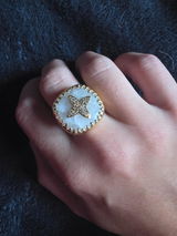 Chloé Esparseil review photo