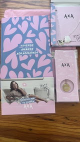 Karina Amaya review photo