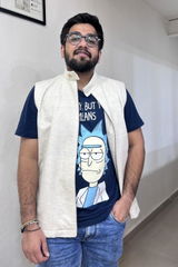 Pratik review photo