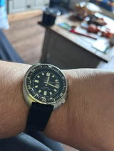 Stefan Schneider review photo