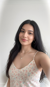 Sanya Saxena review photo