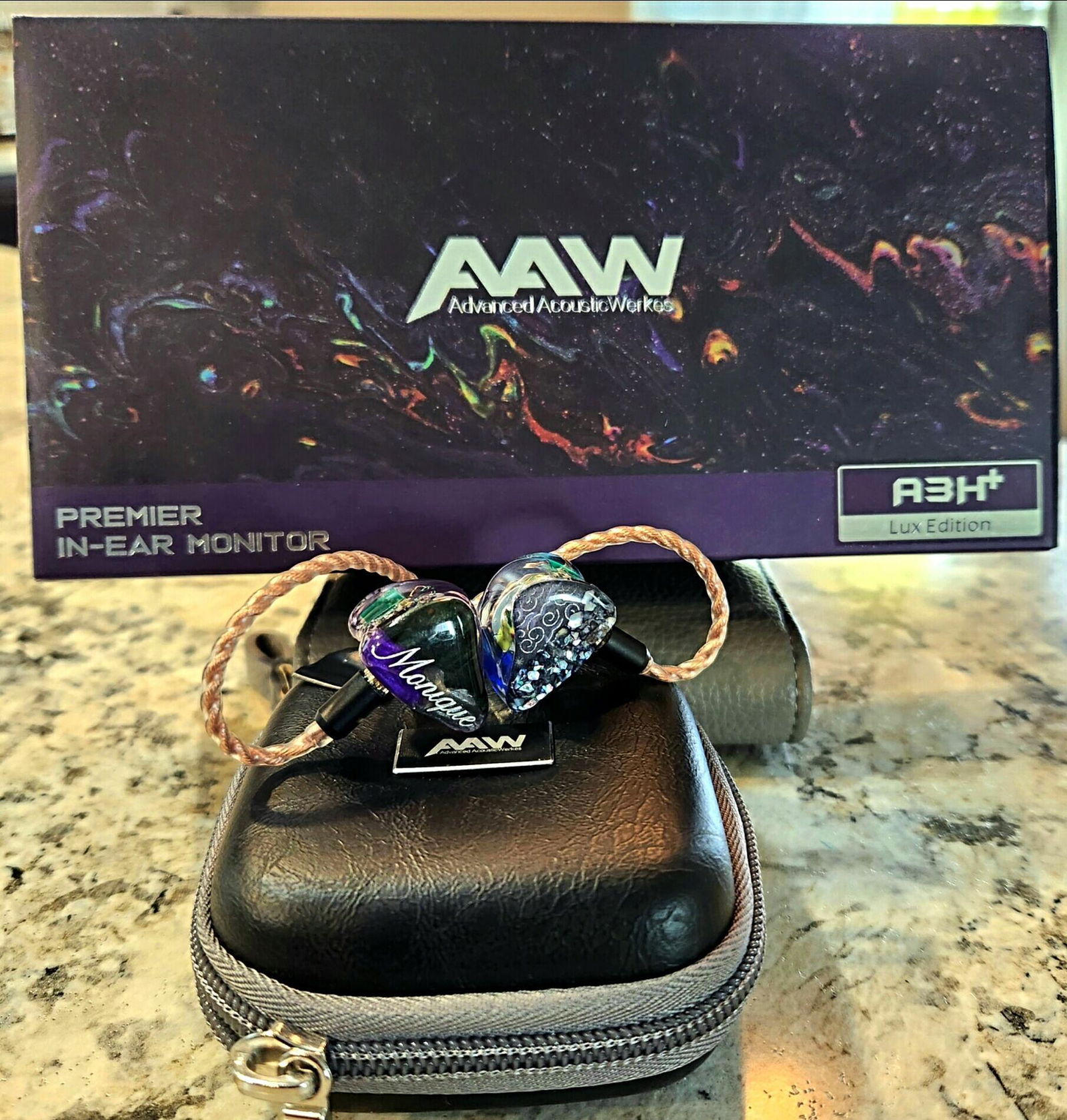 アネモネ　AAW A3H+ A3H+ Lux Edition Universal In-Ear Monitor