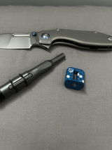 Y.S. review photo
