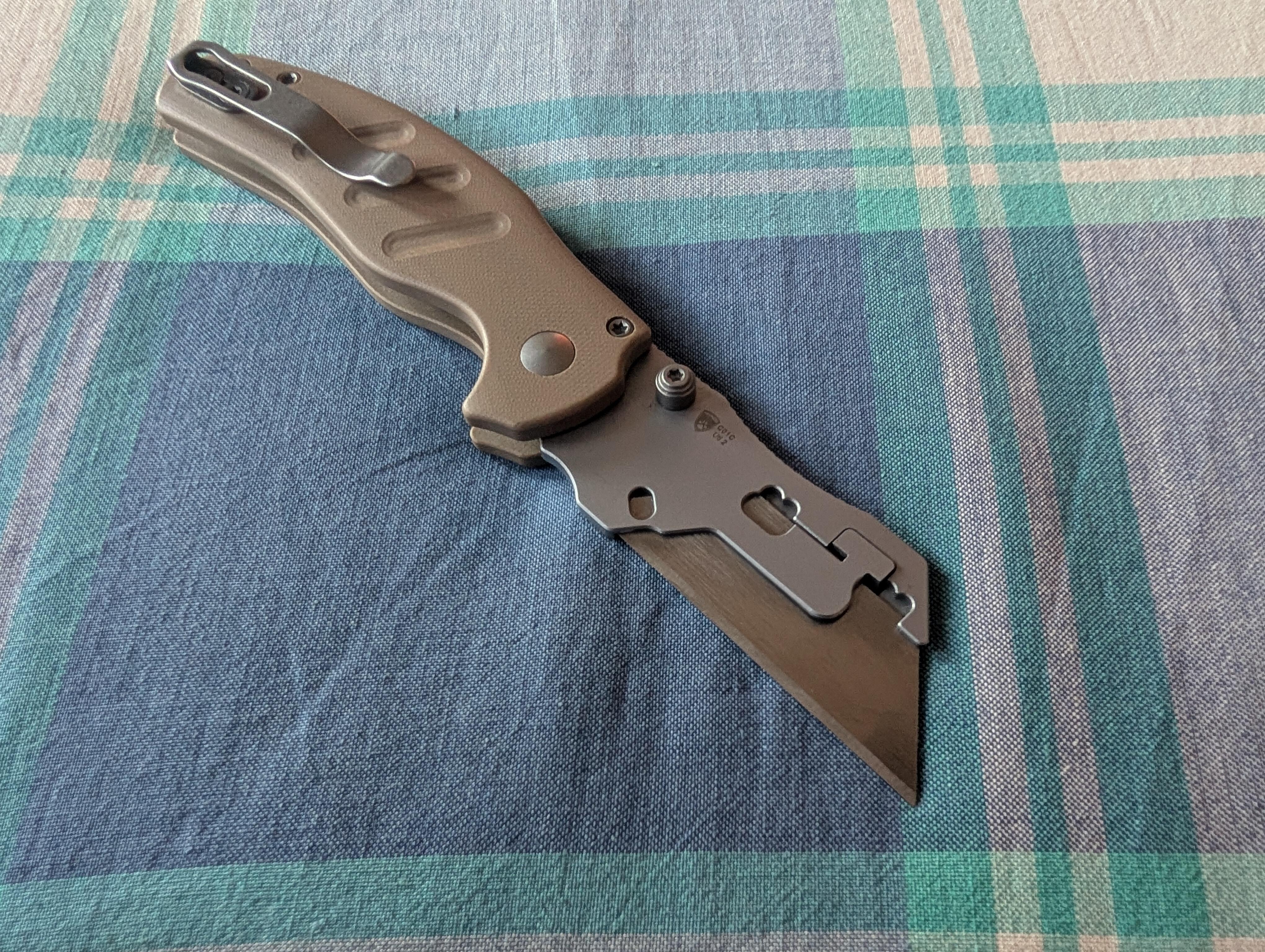 Zac review photo