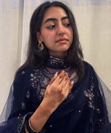 suzaan hussain review photo