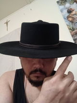 Luis review photo