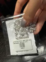b** review photo