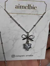 l** review photo