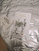 t** review photo