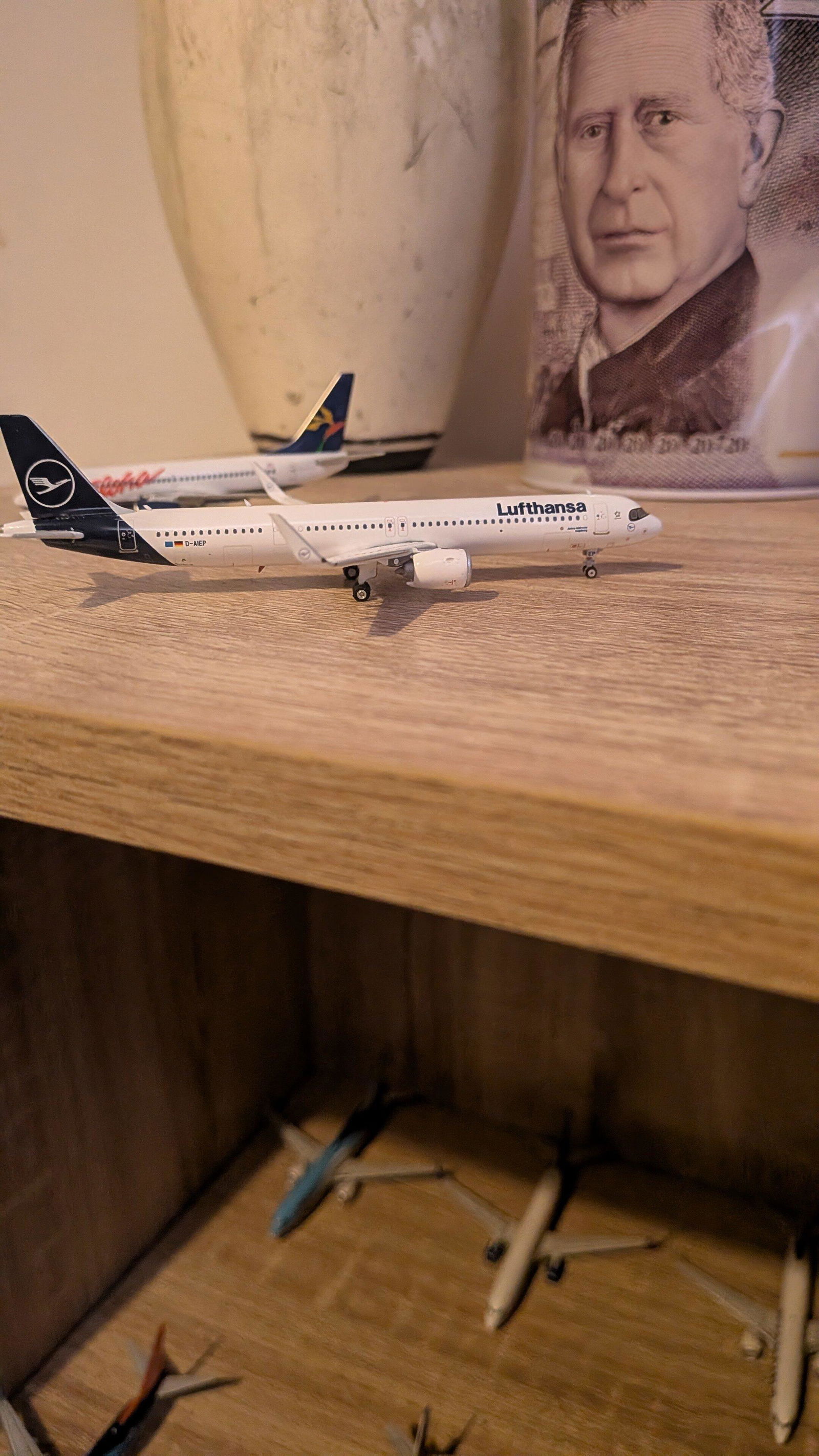 Phoenix Scoot Boeing B787-9 9V-OJB 1/400 Aircraft Scale Model