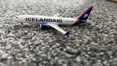 Phoenix JAS MD-81 JA8498 1/400 Aircraft Scale Model – Aircraft