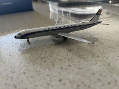 Phoenix JAS MD-81 JA8498 1/400 Aircraft Scale Model – Aircraft
