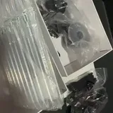 t**_ review photo