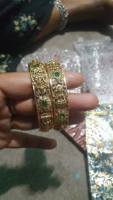 Isha review photo
