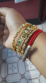 Isha review photo