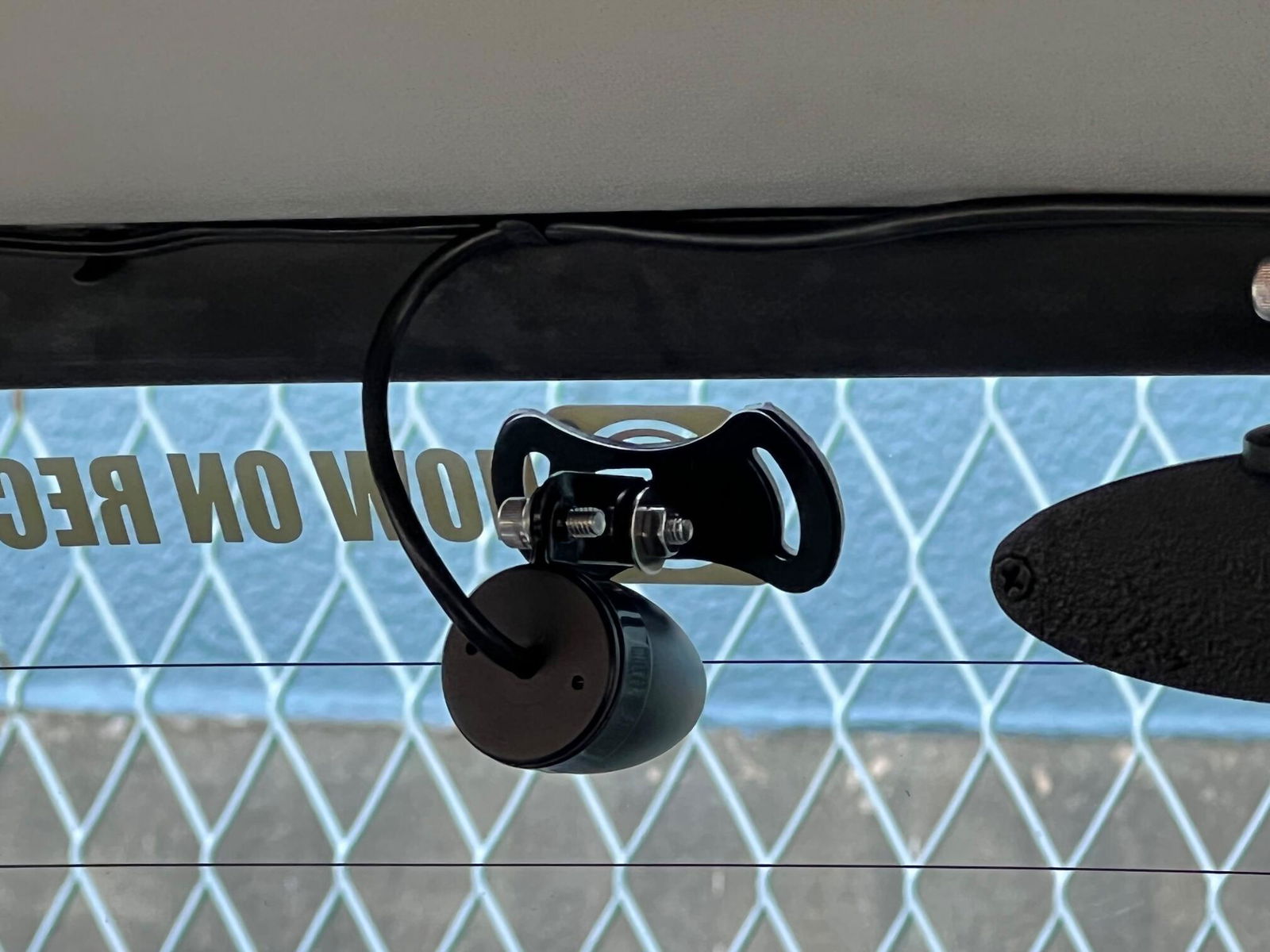 AKEEYO：バイク専用設計 ドライブレコーダー 前後カメラ WiFi機能 全体