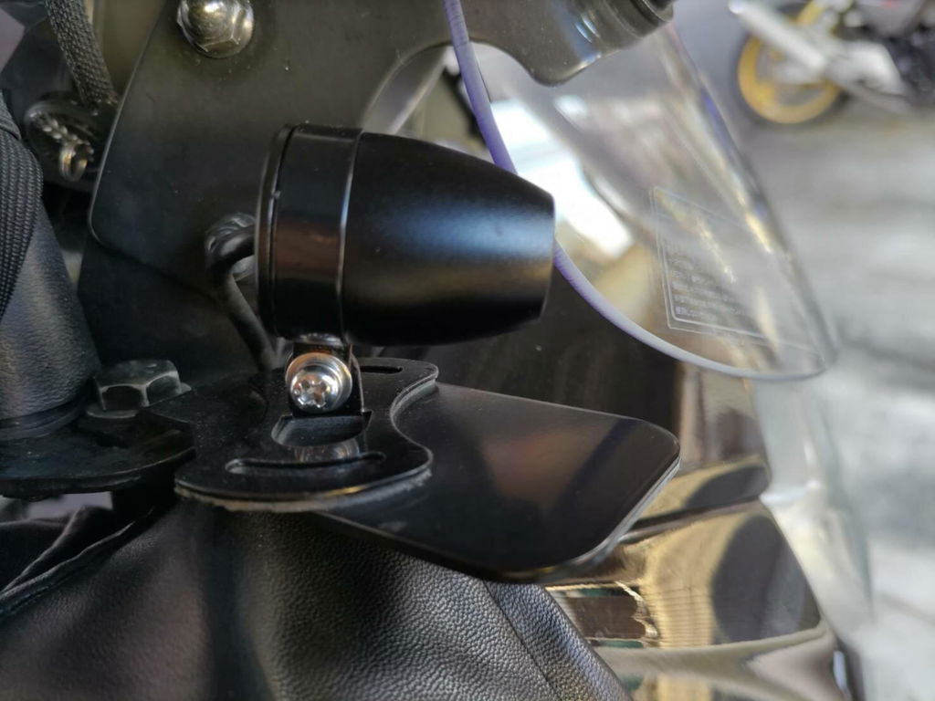 AKEEYO：バイク専用設計 ドライブレコーダー 前後カメラ WiFi機能 全体