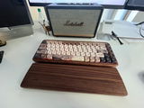 O.M. review photo
