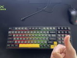 r. review photo