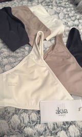 Scarlett B. review photo