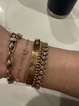 Myrah review photo