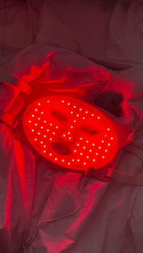 Alevra Red Light Face Mask