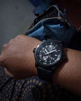 Harsh Vora review photo