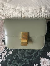 Dorothee review photo