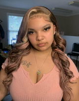 Antoinette review photo