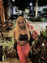 adryanajones22 user review photo