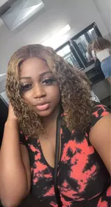Tiffany Hollier review photo