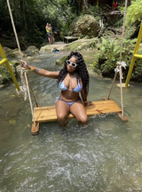 Florekenthia Francois review photo