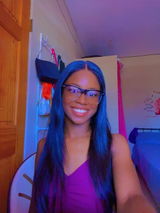 Amber Davis review photo