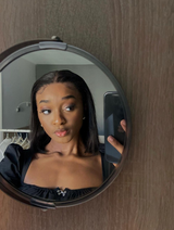 Daynia Rowe review photo