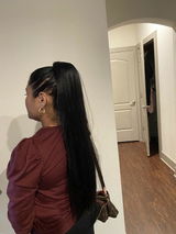 Hassell Karina review photo