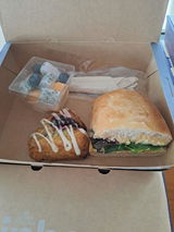 cheekhum w. review photo