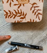 Laure review photo