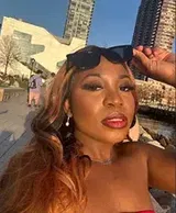 Nikele Alston review photo