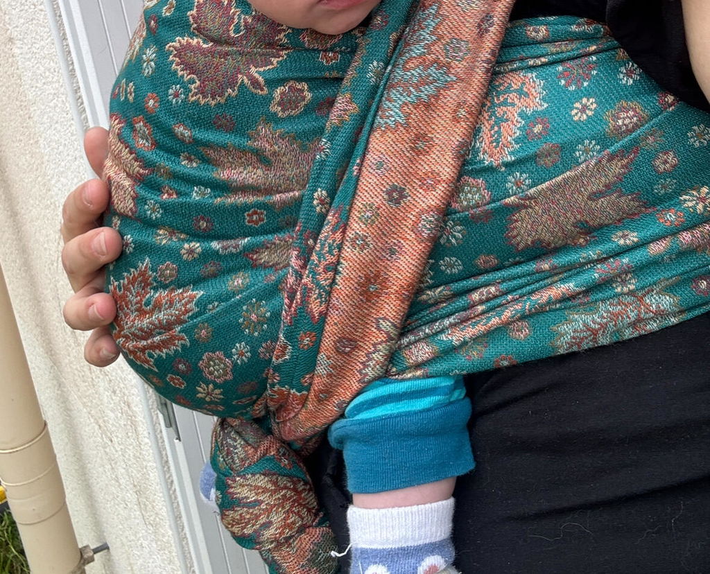 Ergonomic Baby Wraps & Carriers | Almitra Tattva